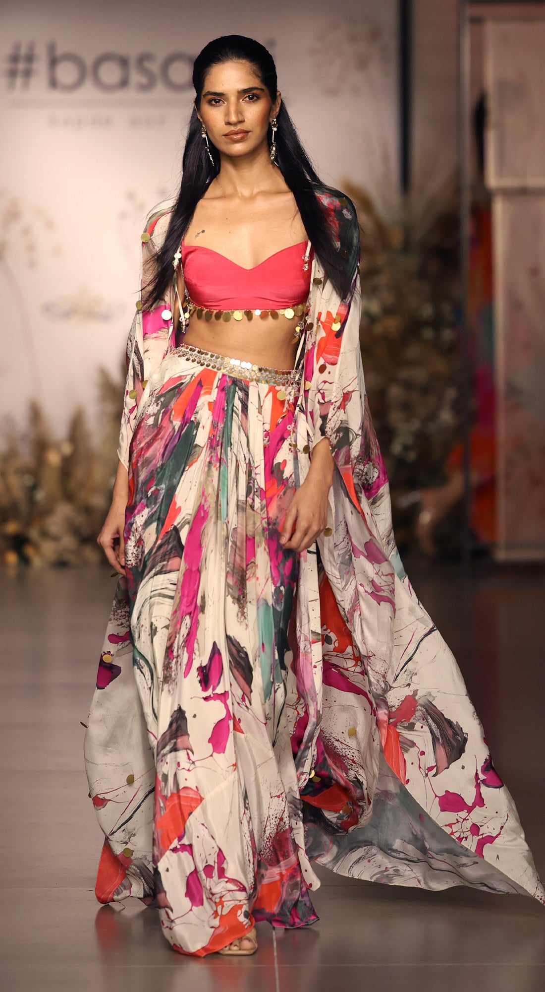 The Horizon Of Colours Cape Set