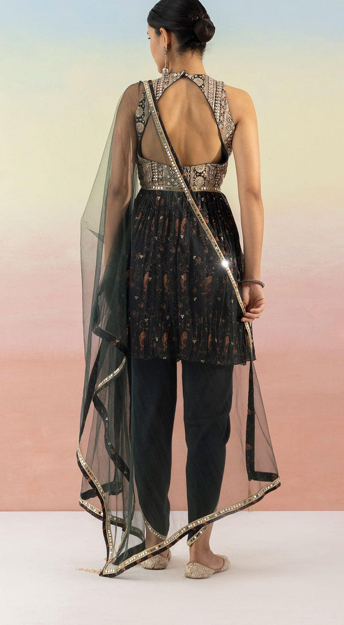 Green Embroidered Kurta And Dhoti Set - Basanti Kapde aur Koffee