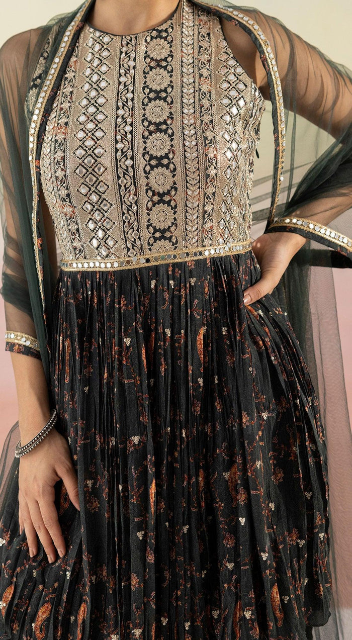 Green Embroidered Kurta And Dhoti Set - Basanti Kapde aur Koffee