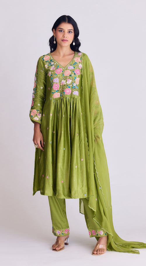 Mehendi Collection | Designer Clothing For Women – Basanti Kapde aur Koffee