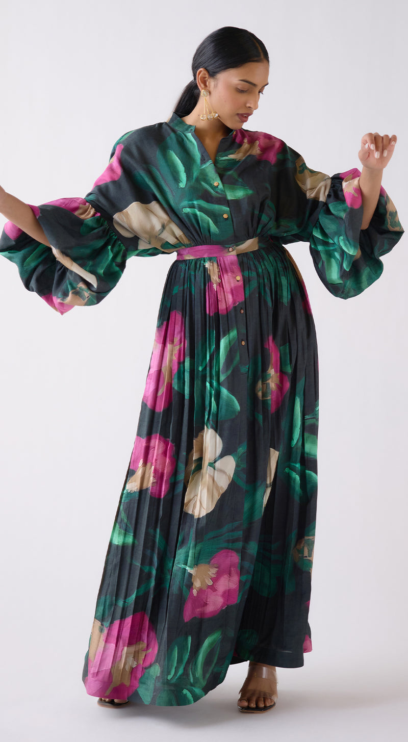 Green Muslin Floral Dress Basanti Kapde aur Koffee Green Muslin Floral Dress Basanti Kapde aur Koffee