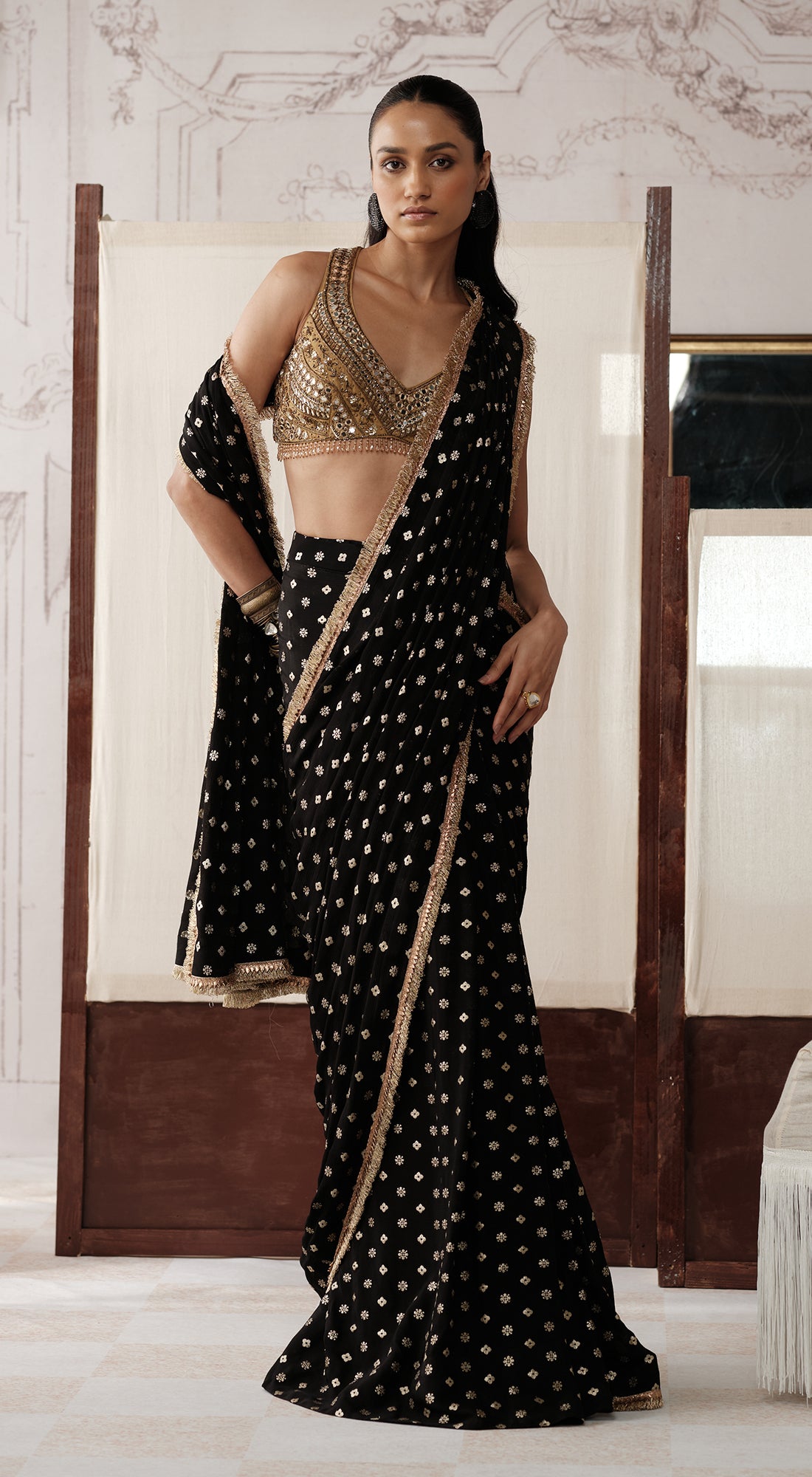 THE ROYAL OBSIDIAN SAREE