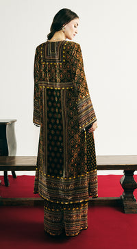 Green Velvet Embroidered Kurta Set