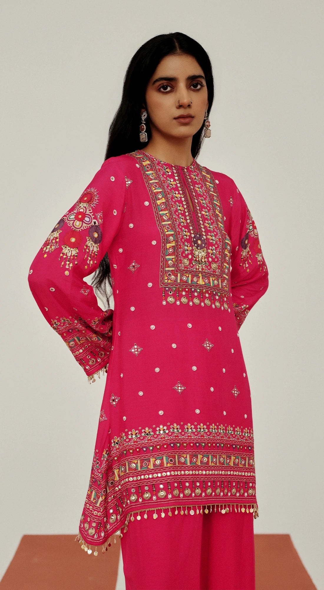 THE ARCHIVAL FUSCHIA SUIT SET