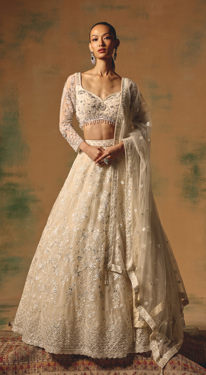 ivory and gold indian wedding dress White And Gold Indian Asian Inspired Wedding Dress