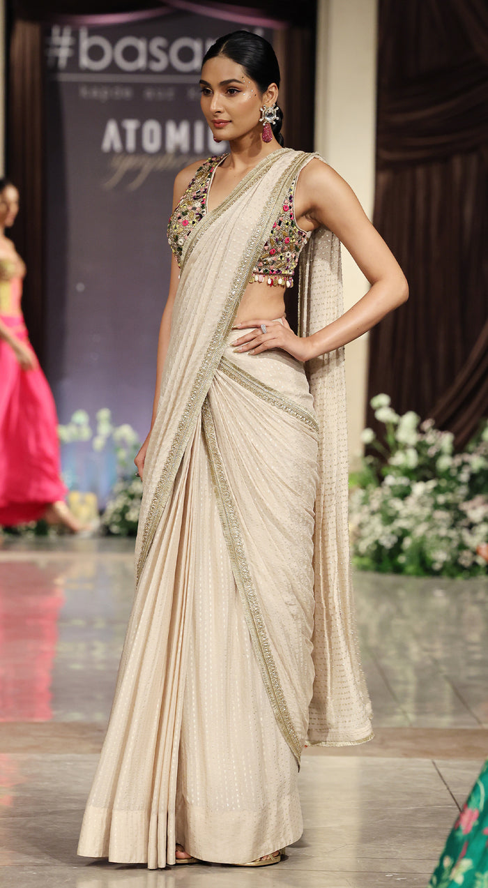 The Sunlit Oasis Saree Set