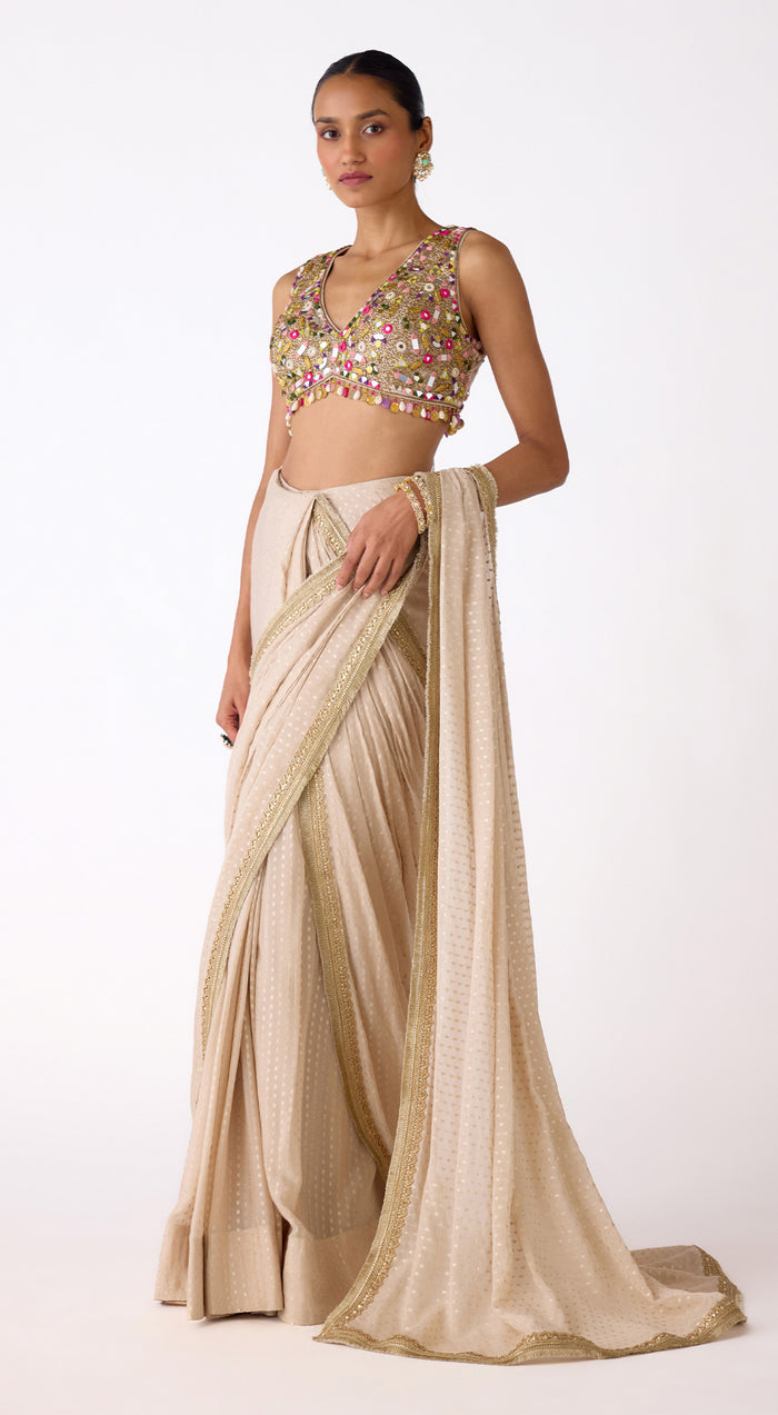 The Sunlit Oasis Saree Set